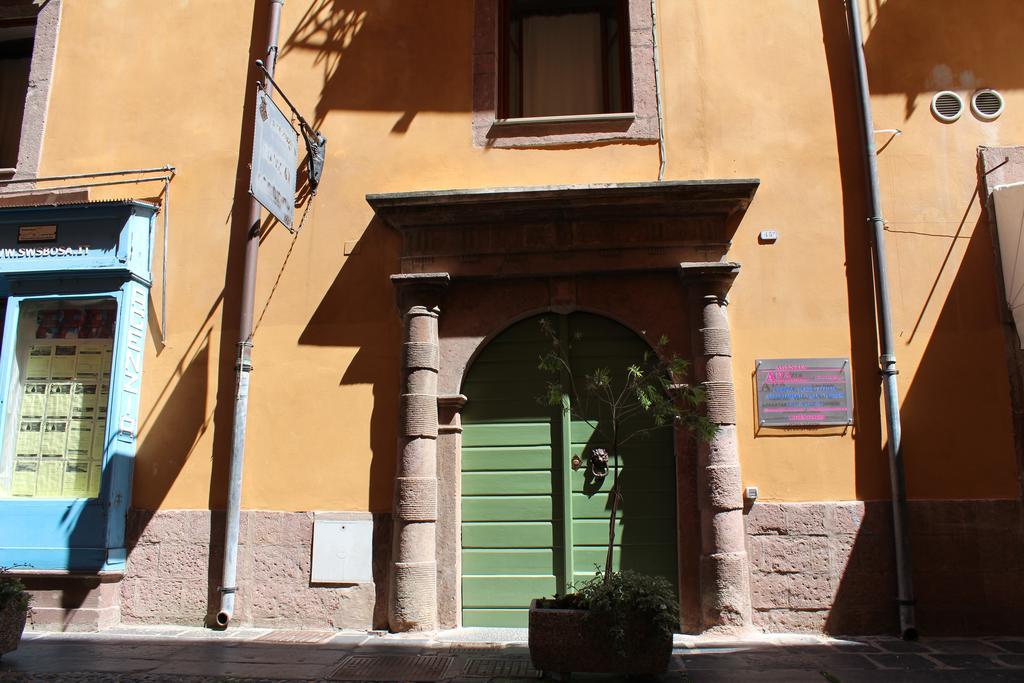 Sa Balza Guest House Bosa Eksteriør bilde
