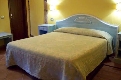 Sa Balza Guest House Bosa Eksteriør bilde