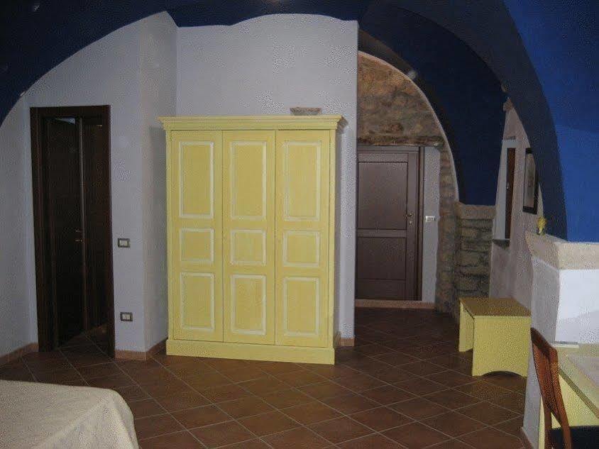 Sa Balza Guest House Bosa Eksteriør bilde